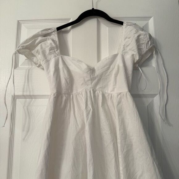 Abercrombie & Fitch Babydoll Puff Sleeve Dress - Picture 3 of 5